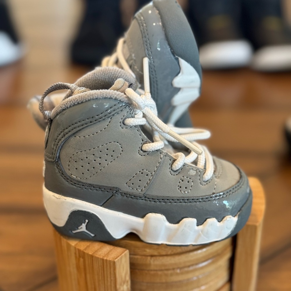 Jordan Cool Grey 9 toddler
